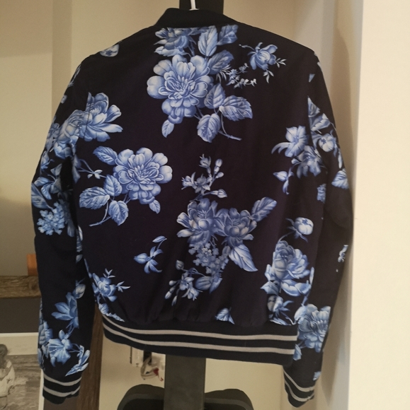 Gap Floral Bomber Jacket - Picture 2 of 4